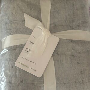 Pottery Barn Gray King Pillow Shams Chambaray